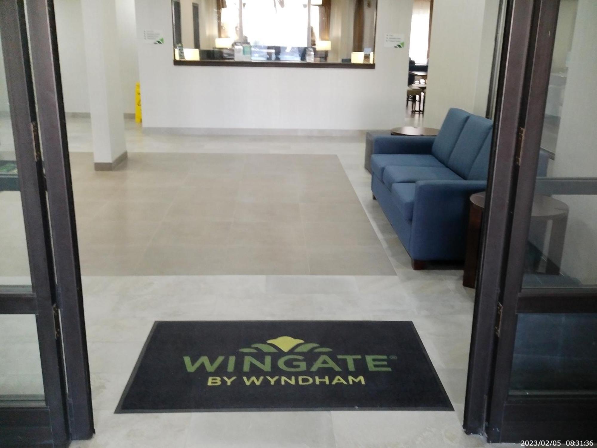Wingate By Wyndham Buckhannon Екстер'єр фото